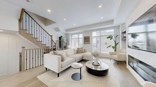 60 Juneau St, Woodbridge, ON, L4L0H6 | Card Image