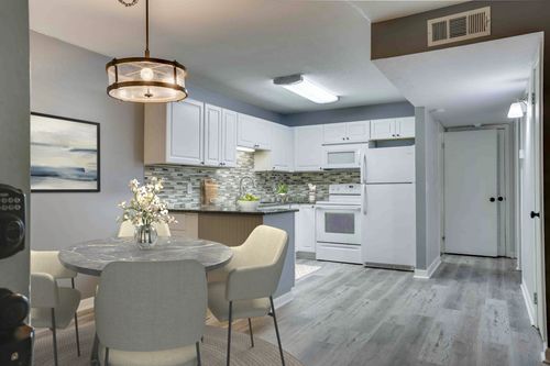 806 Ashlawn Pl, Nashville, TN, 37211-5830 | Card Image
