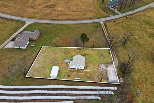 5710 Old Lohman Rd, JEFFERSON CITY, MO, 65109-0043 | Card Image