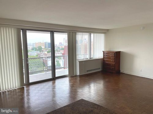 apt-15c46-2401 Pennsylvania Ave, PHILADELPHIA, PA, 19130-3050 | Card Image