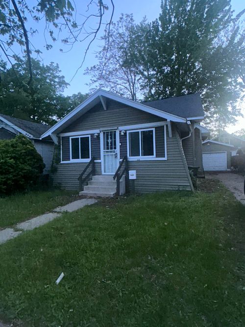 1615 Dyson St, Muskegon, MI, 49442-5721 | Card Image