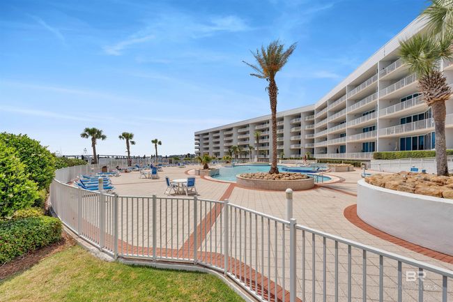 Pool | Image 60