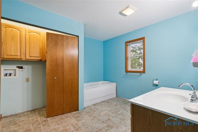 R - 1704 N Genoa Clay Center Rd, House other with 4 bedrooms, 2 bathrooms and 1 parking in Genoa OH | Image 28