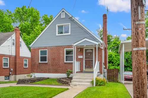 32 Bon Jan Ln, Highland Heights, KY, 41076-1706 | Card Image