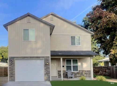 1119 10th Ave S, Nampa, ID, 83651-4558 | Card Image