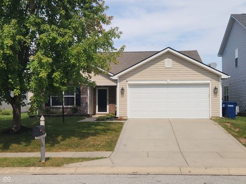 12544 Old Pond Rd, Noblesville, IN, 46060-4926 | Card Image