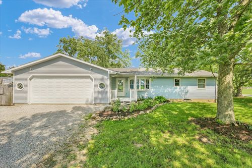 2552 County Road 500 E, Mahomet, IL, 61853-4000 | Card Image