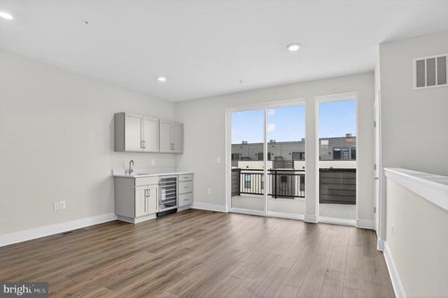 2710 Light Street, BALTIMORE, MD, 21230 | Card Image