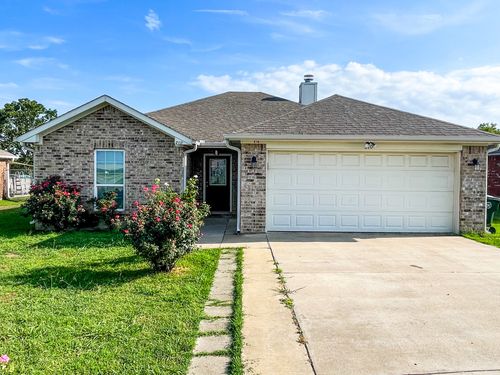 210 Paschall Blvd, Mabank, TX, 75147-7303 | Card Image