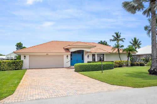 3422 Se Fairway W, Stuart, FL, 34997-6032 | Card Image