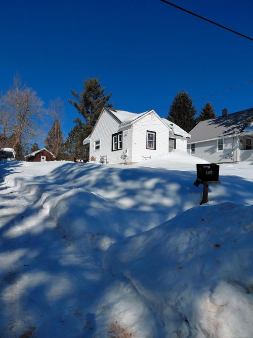 116 E Lime St, Ironwood, MI, 49938-2758 | Card Image