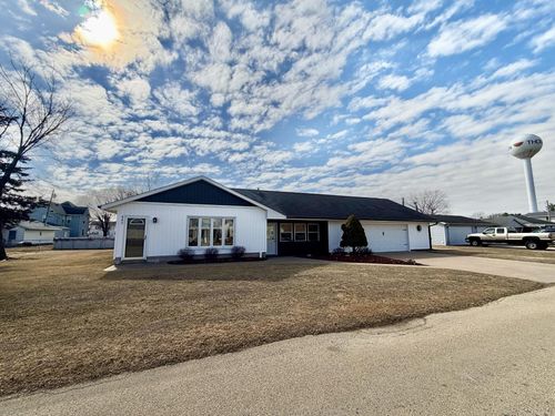 803 North St, Thomson, IL, 61285-8509 | Card Image