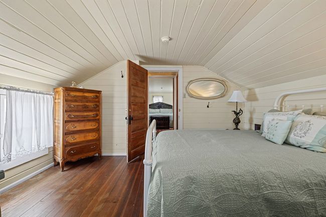 202 S Bowie St, Home with 5 bedrooms, 6 bathrooms and 1 parking in Fredericksburg TX | Image 24