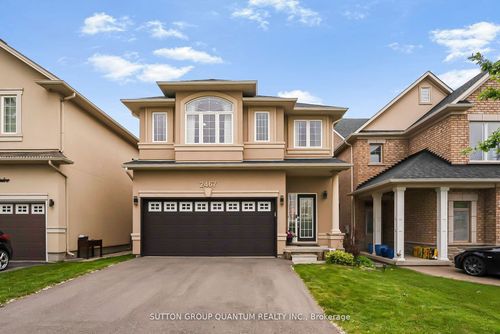 2467 Millstone Dr, Oakville, ON, L6M0H6 | Card Image