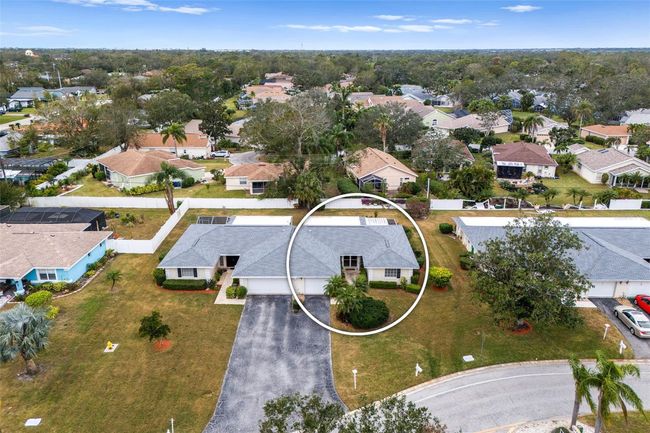 7460 W Country Club Dr N, Condo with 2 bedrooms, 2 bathrooms and null parking in Sarasota FL | Image 46