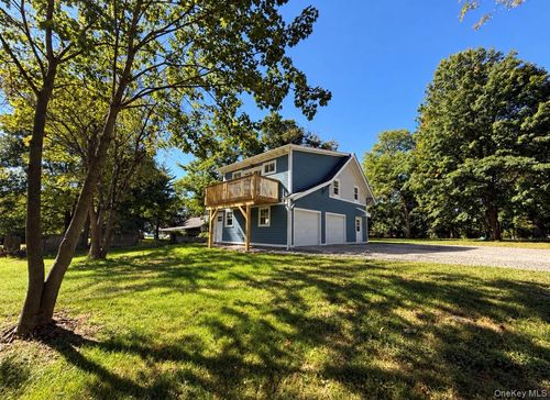72 Webb Rd, Middletown, NY, 10940-6535 | Card Image