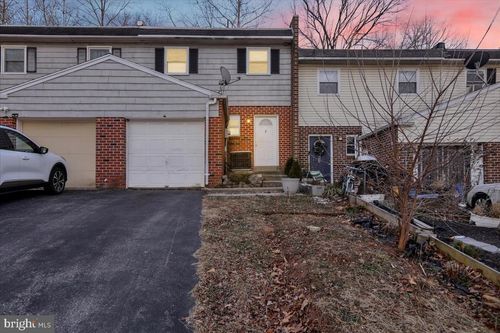 1118 Fox Run, READING, PA, 19606-1138 | Card Image