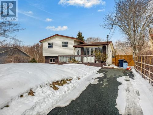 22 Oxen Pond Road, St. John's, NL, A1B3J3 | Card Image