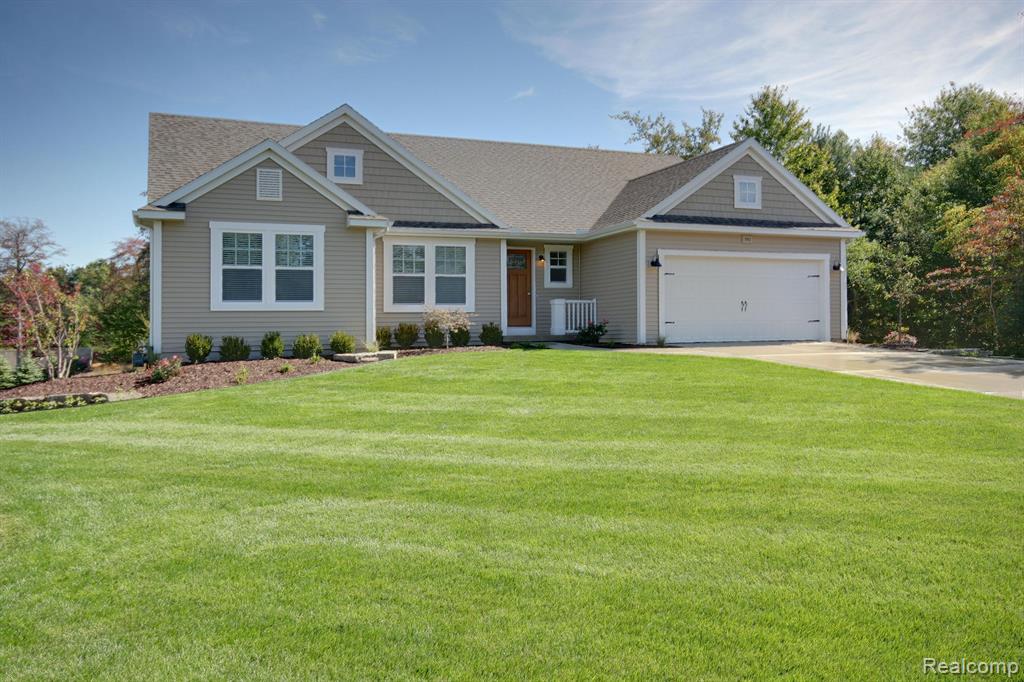 Wildflower Ct, Grand Blanc, MI 48439 #1