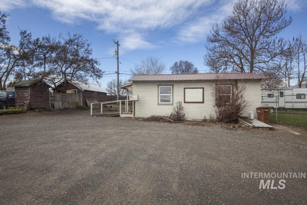 5th St, Clarkston, WA 99403