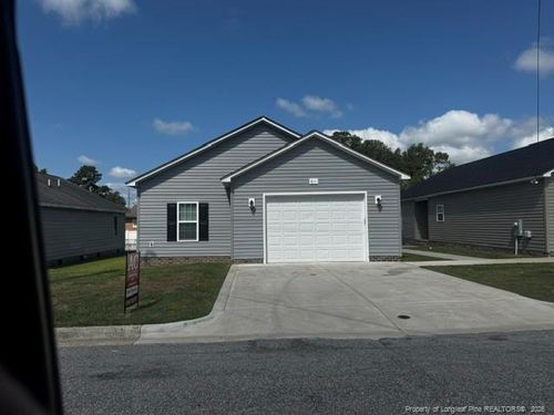 811 Linwood Ave, Lumberton, NC, 28358-2227 | Card Image