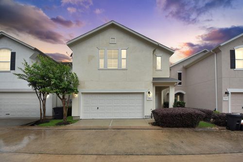 10062 Hillside Bayou Dr, Houston, TX, 77080-2698 | Card Image