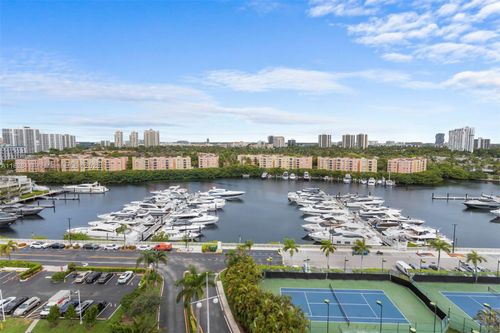 12-e-19667 Turnberry Way, Aventura, FL, 33180-2593 | Card Image