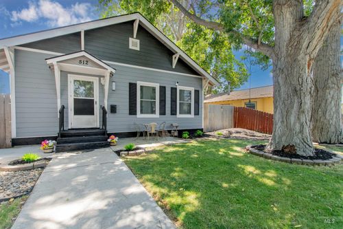512 18th Ave S, Nampa, ID, 83651-4744 | Card Image