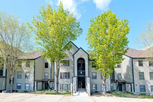 m-42 Harrison Ln, Ludlow, VT, 05149 | Card Image