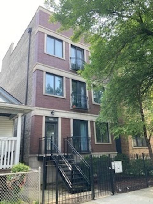 apt-3-2229 W Washington Blvd, Chicago, IL, 60612-2412 | Card Image