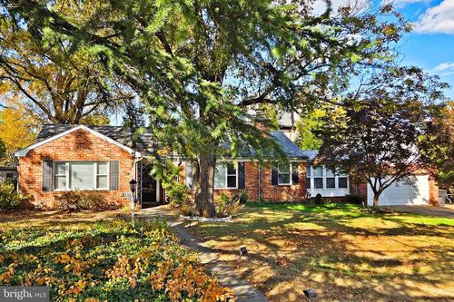 1233 23rd St S, ARLINGTON, VA, 22202-2133 | Card Image