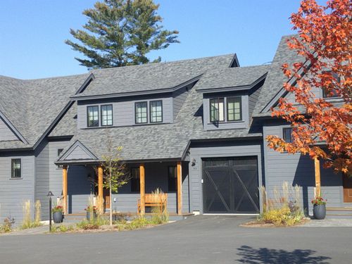 60-b-60-B Landing Circle, Stowe, VT, 05672 | Card Image
