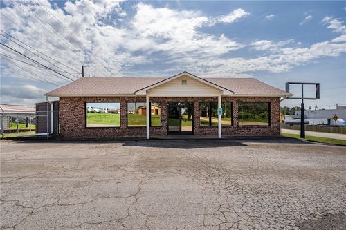 1900 Airport Rd, Ozark, AR, 72949-3808 | Card Image