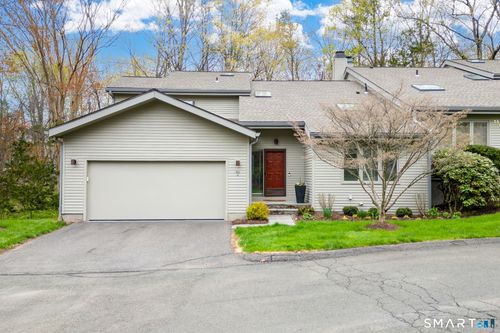 7-7 Brenthaven, Avon, CT, 06001-3941 | Card Image