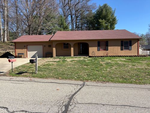 2365 Legendary Dr, Martinsville, IN, 46151-9114 | Card Image