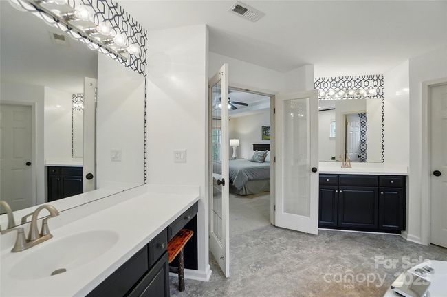 21300 Crown Lake Dr, House other with 4 bedrooms, 3 bathrooms and null parking in Cornelius NC | Image 28