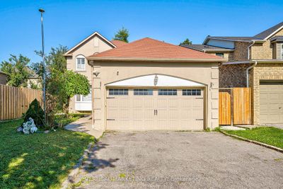 4 Radford Dr, House other with 3 bedrooms, 4 bathrooms and 4 parking in Ajax ON | Image 1