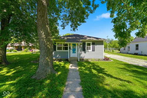 305 East St, Plainfield, IN, 46168-1013 | Card Image