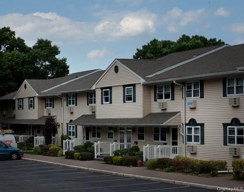 apt-101-280 Belmore Ave, East Islip, NY, 11730-1327 | Card Image