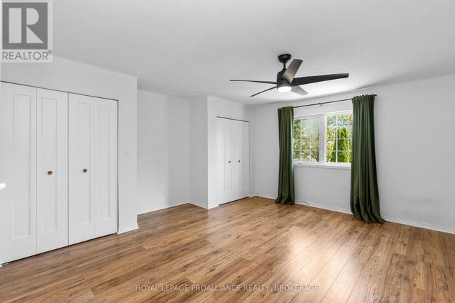 343 Sunrise Cres, House other with 4 bedrooms, 3 bathrooms and 4 parking in Kingston ON | Image 18