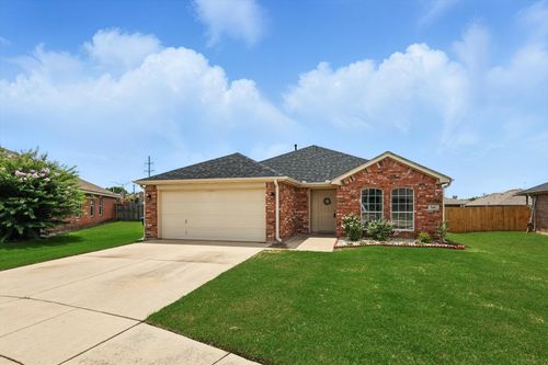 848 Coppin Dr, Fort Worth, TX, 76120-2335 | Card Image
