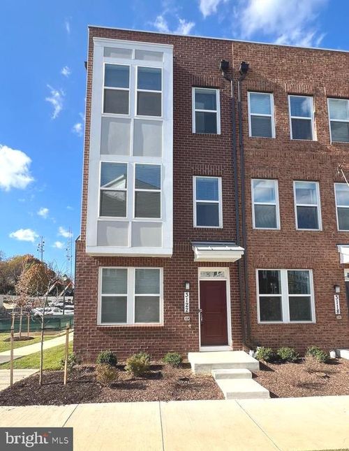 3122 Nina Clarke Dr, ROCKVILLE, MD, 20850-6580 | Card Image