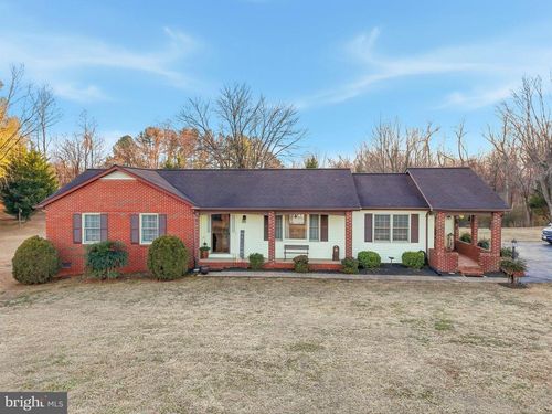 7452 Sperryville Pike, BOSTON, VA, 22713-4359 | Card Image