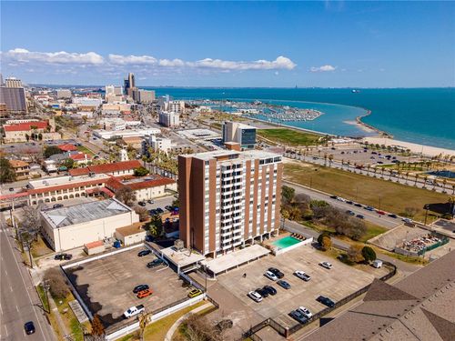 apt-404-715 Upper Broadway St, Corpus Christi, TX, 78401-3542 | Card Image