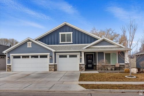 203-1949 N 2350 W, Clinton, UT, 84015-5823 | Card Image