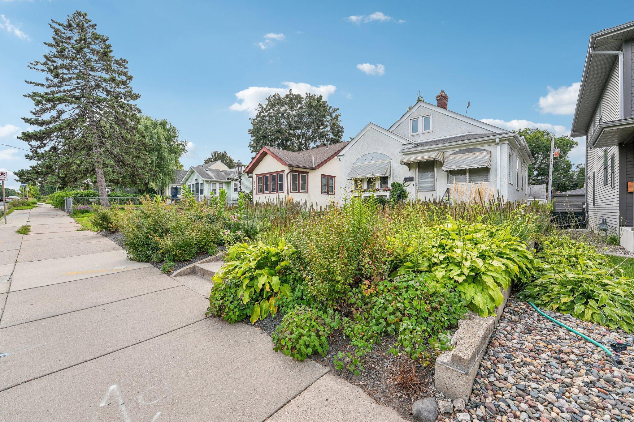 Chicago Ave, Minneapolis, MN 55417