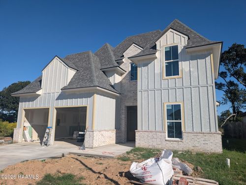 302 Cape Town Ave, Youngsville, LA, 70592-6917 | Card Image