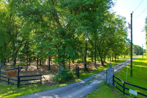 5565 Huckleberry Ln, Mc Clellanville, SC, 29458-7418 | Card Image