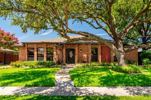 424 Cozby Ave, Coppell, TX, 75019-3935 | Card Image