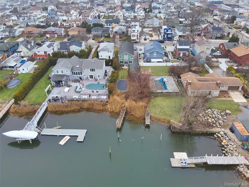 145 Kingston Blvd, Island Park, NY, 11558-1926 | Card Image